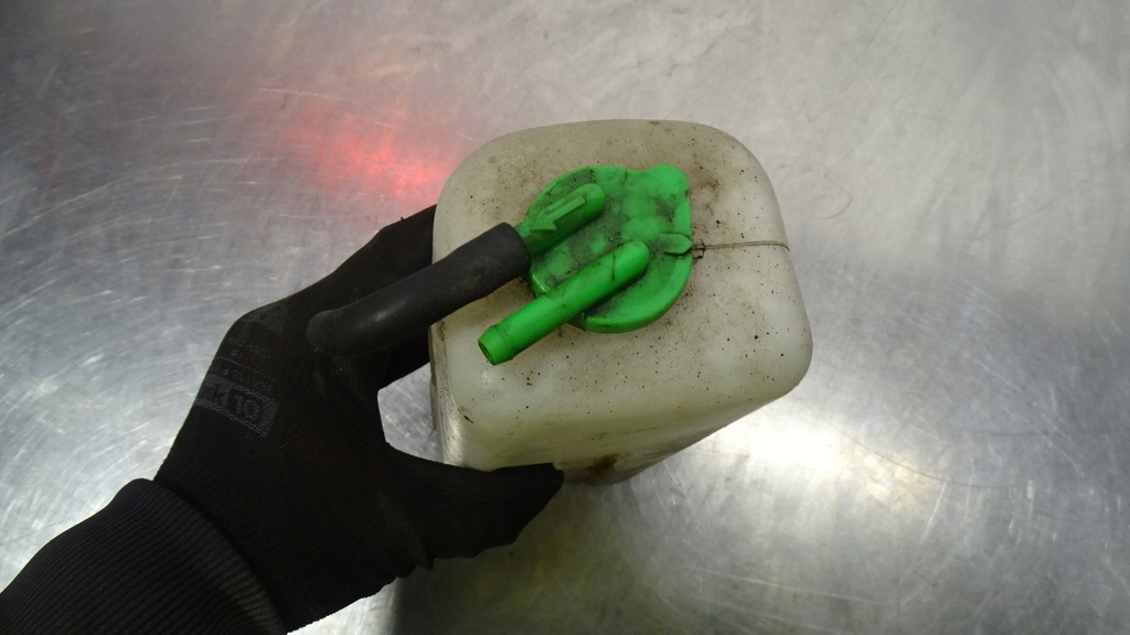 фото №6, Бачок розширювальний suzuki jimny iii 1.3awd