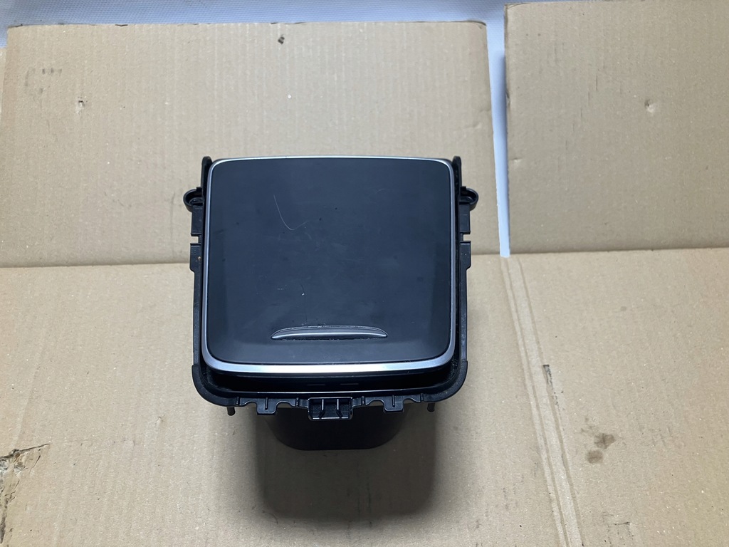 фото №1, Бардачок тунель mercedes a klasa w176