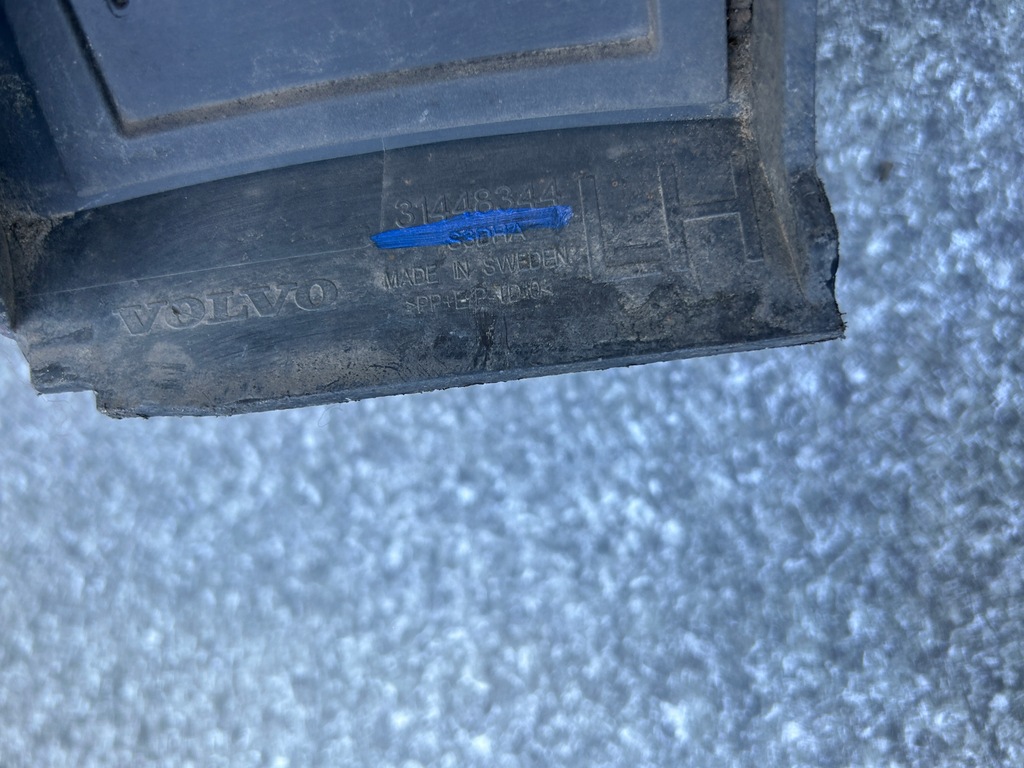 фото №6, Volvo xc40 молдинг крила ліва перед 31448344