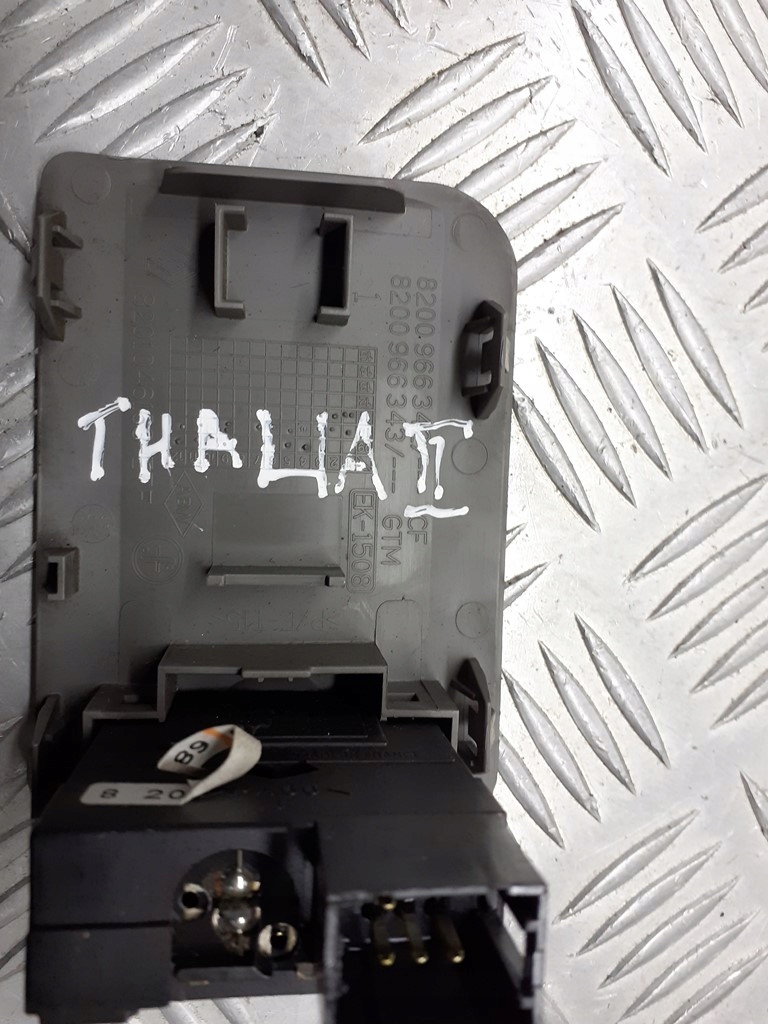 фото №2, Панель регулировки света renault thalia ii 8200379685