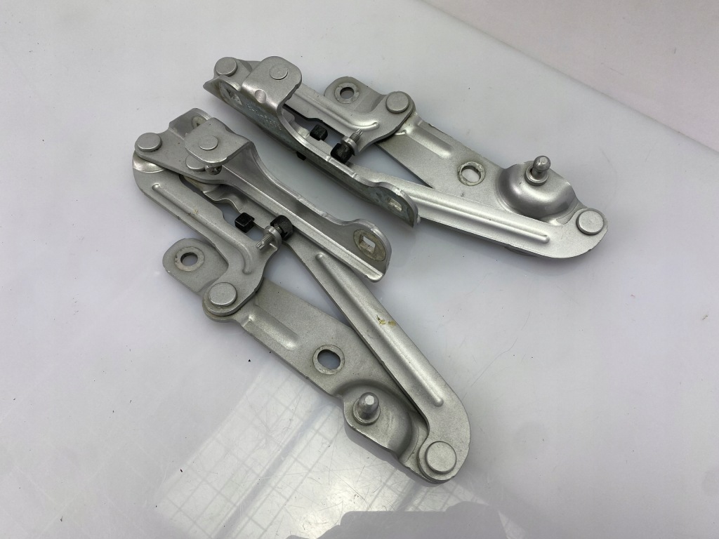 фото №1, Петли крышки багажника chevrolet camaro 2016+