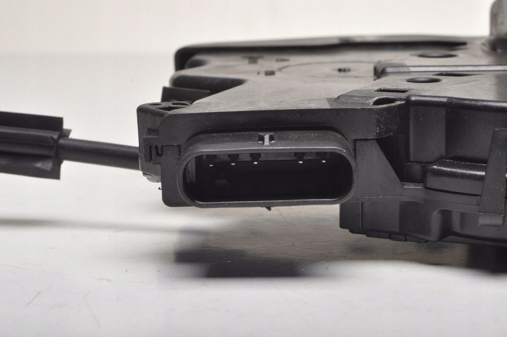 фото №8, Opel astra l замок дверь левый задняя задний 5 pin hb 9835418380