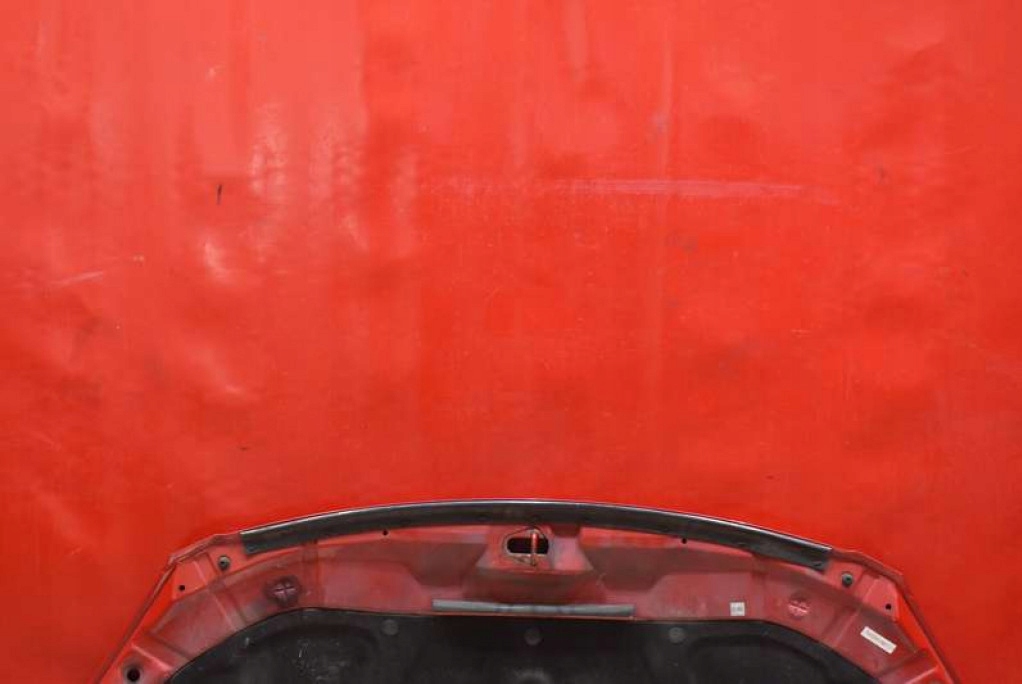 Капот крышка двигателя czerwona hyundai i30 рестайлинг  07-12 в Украине