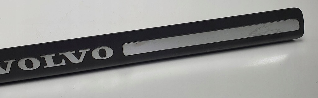 фото №2, Молдинг накладка порог перед volvo xc90 8659960