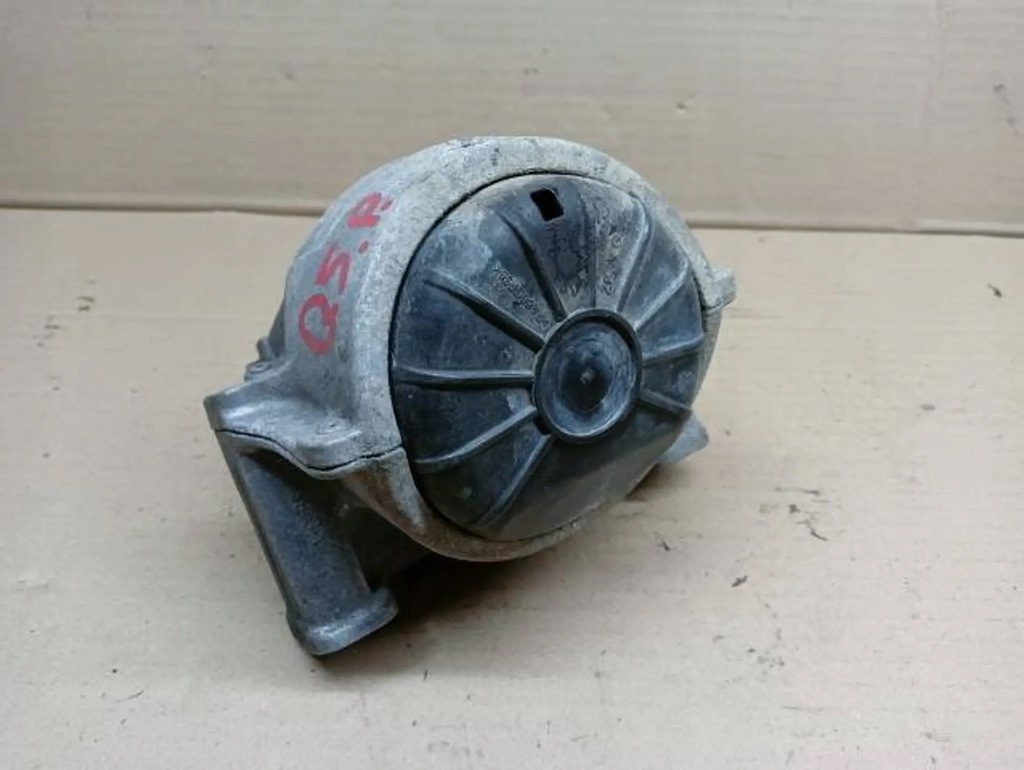 фото №6, Audi q5 8r кронштейн подушка двигателя правая 8r0199381a