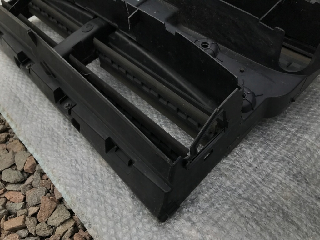 фото №9, Bmw x5 f15 x6 f16 воздуховод воздуха жалюзи 15-