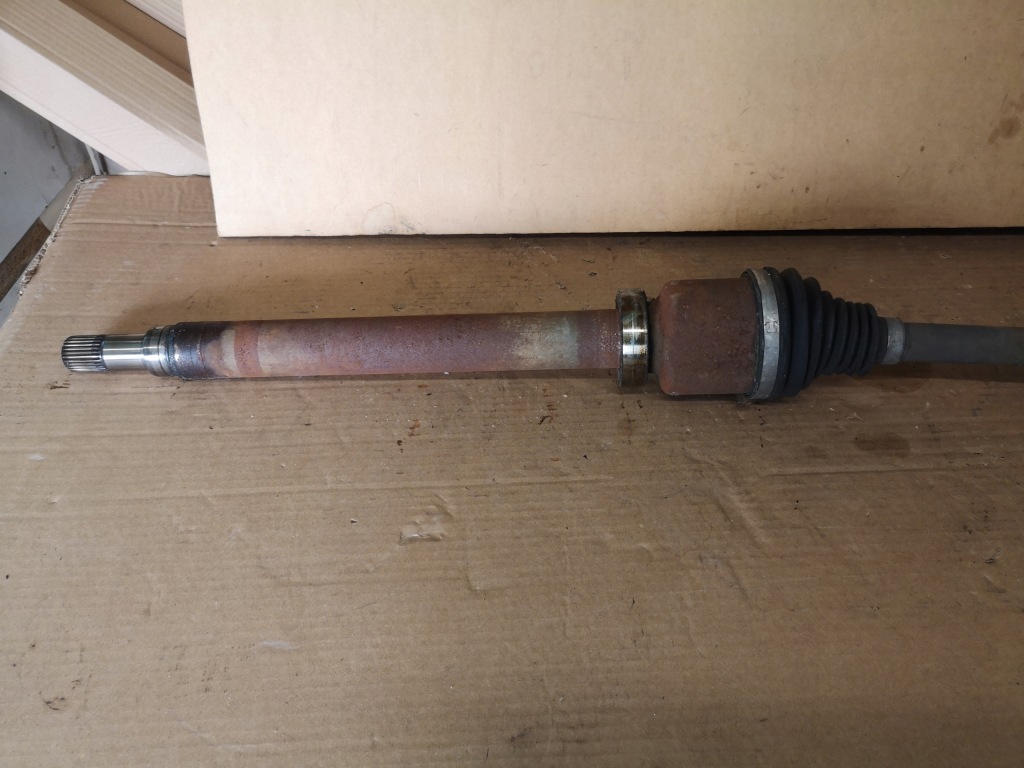 Ford focus mk3 st 2014 r 2.0 ecoboost привідний вал права Недорого