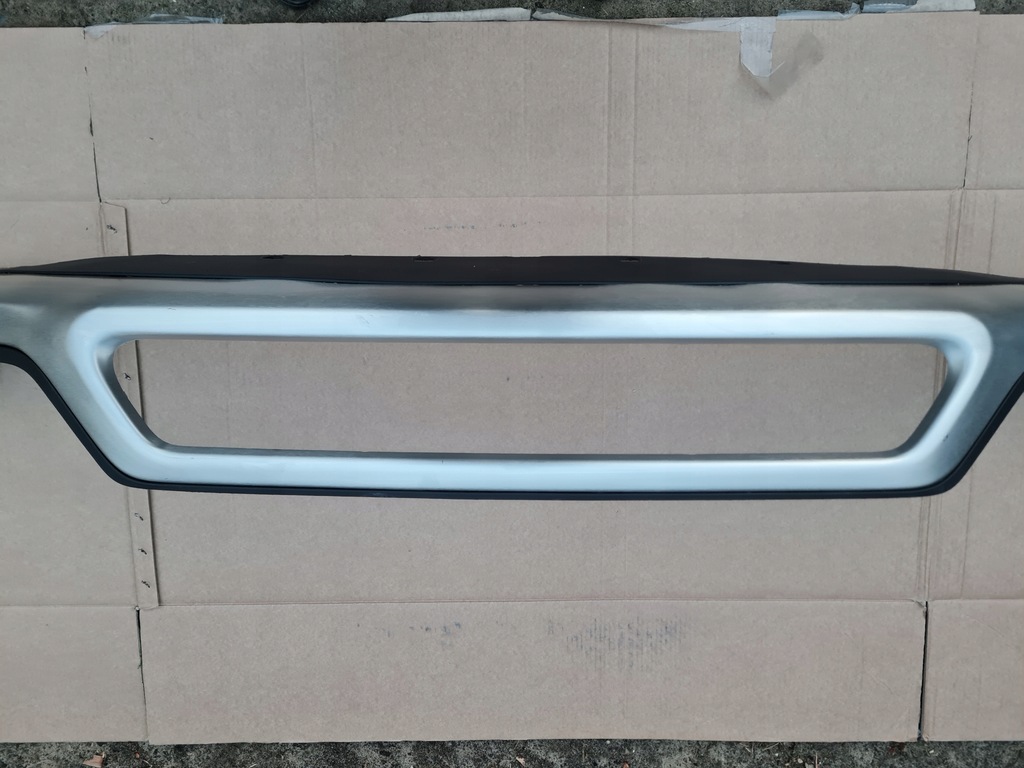 фото №1, Volvo xc40 18- спойлер накладка бампер перед