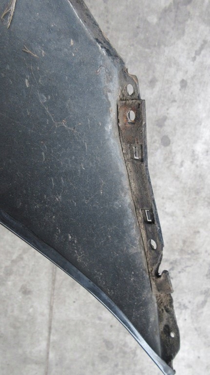 фото №7, Mercedes w251 197 крыло перед передний правый