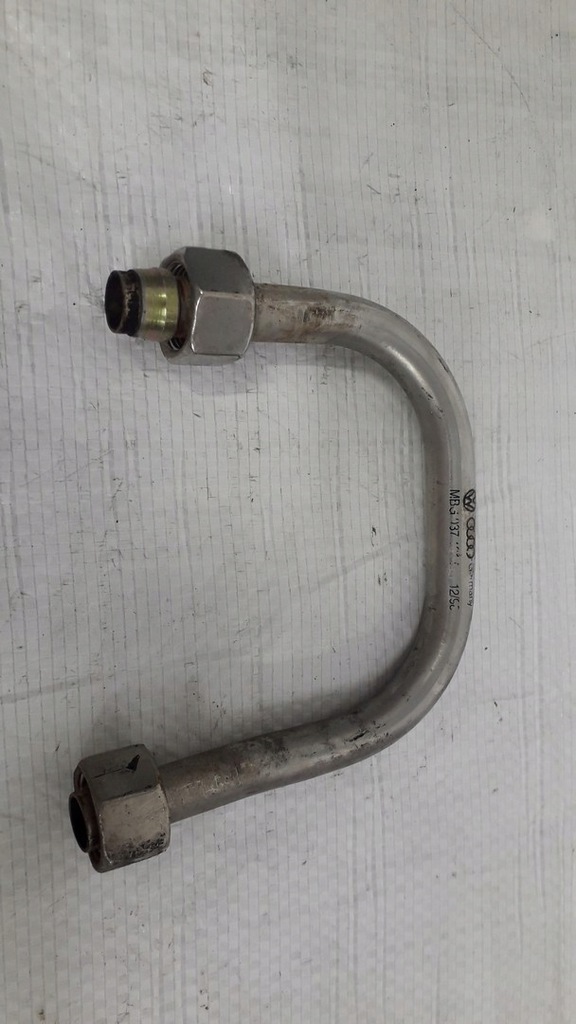 фото №1, Труба трубка шланг 037131581 vw new beetle 2.0