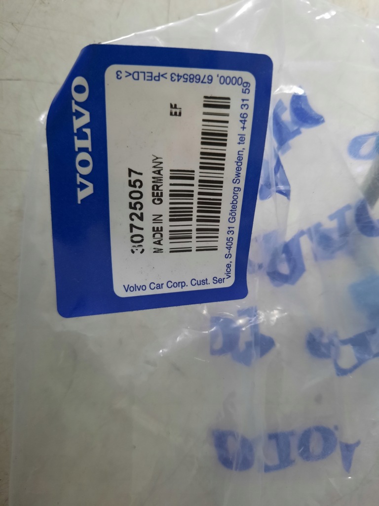 фото №3, Провода топливные volvo дизель s40 v70 v50 2.0d