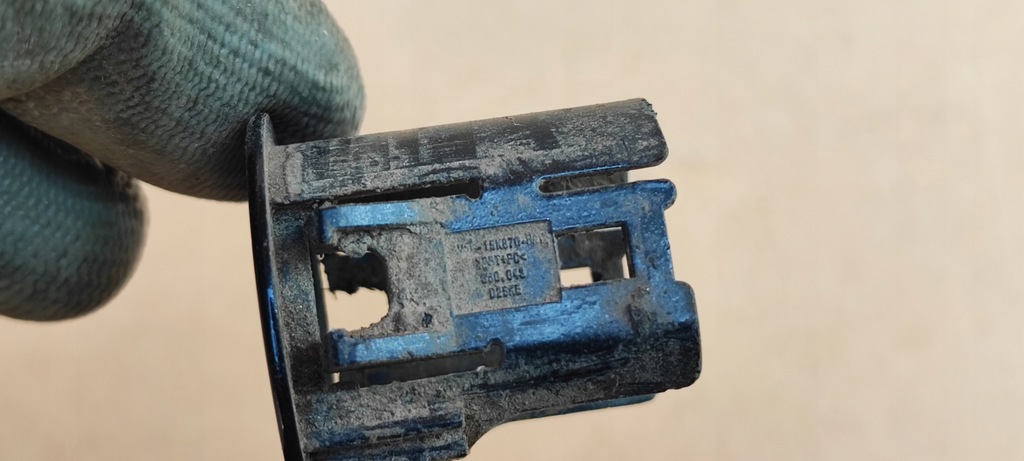 фото №5, Kuga mk1 корзина датчика парковки задняя держатель