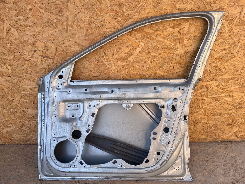 фото №12, Дверь передние перед правое skoda octavia iv 4 20-