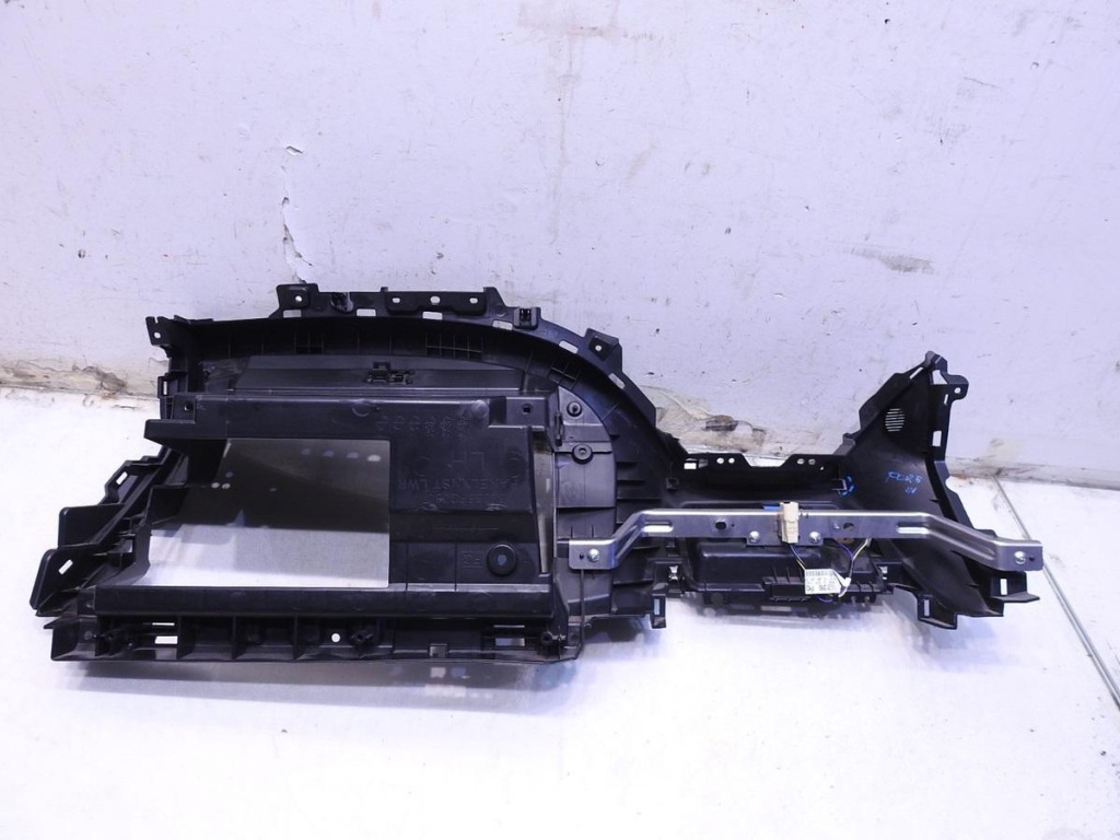 фото №6, Кронштейн бардачка subaru forester iii