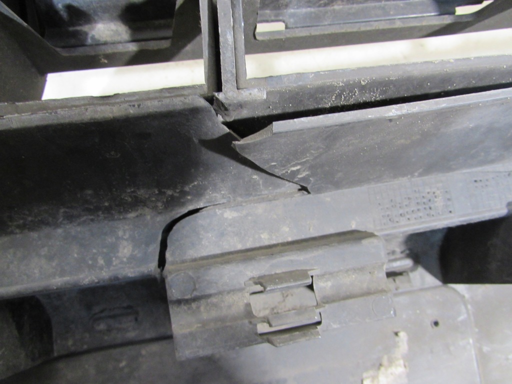 фото №14, Бампер перед vw caddy 3 iii lift