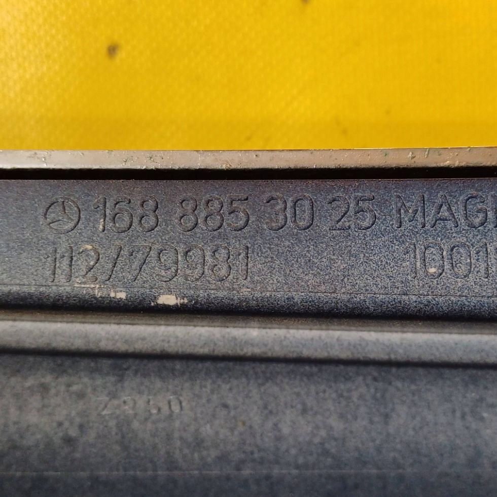 Бампер перед передній mercedes a w168 lak. 375 1688853025 nr12 Зі Шроту