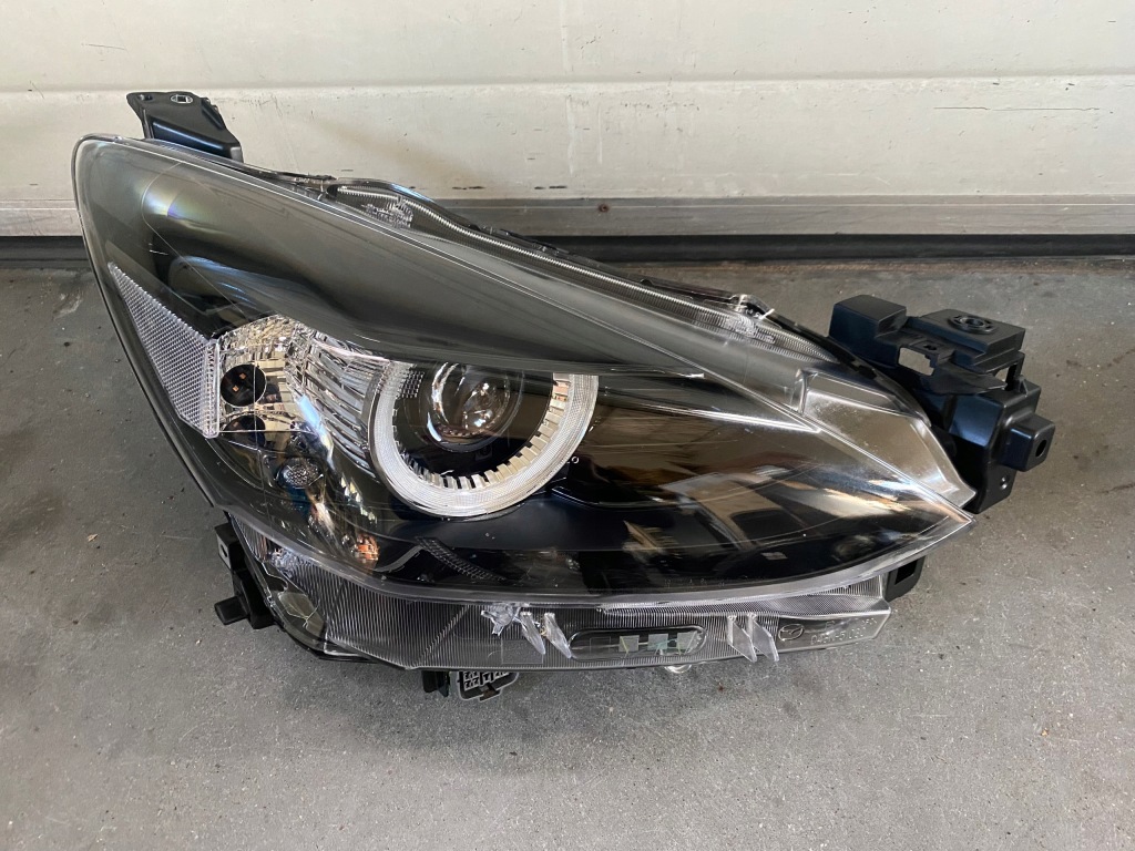 фото №2, Mazda 2 full led комплект лампа lift