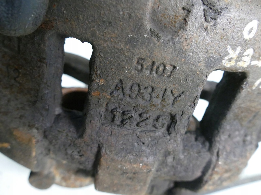 фото №10, Isuzu grafter n35 3.0 супорт гальмівний l.p n75 npr