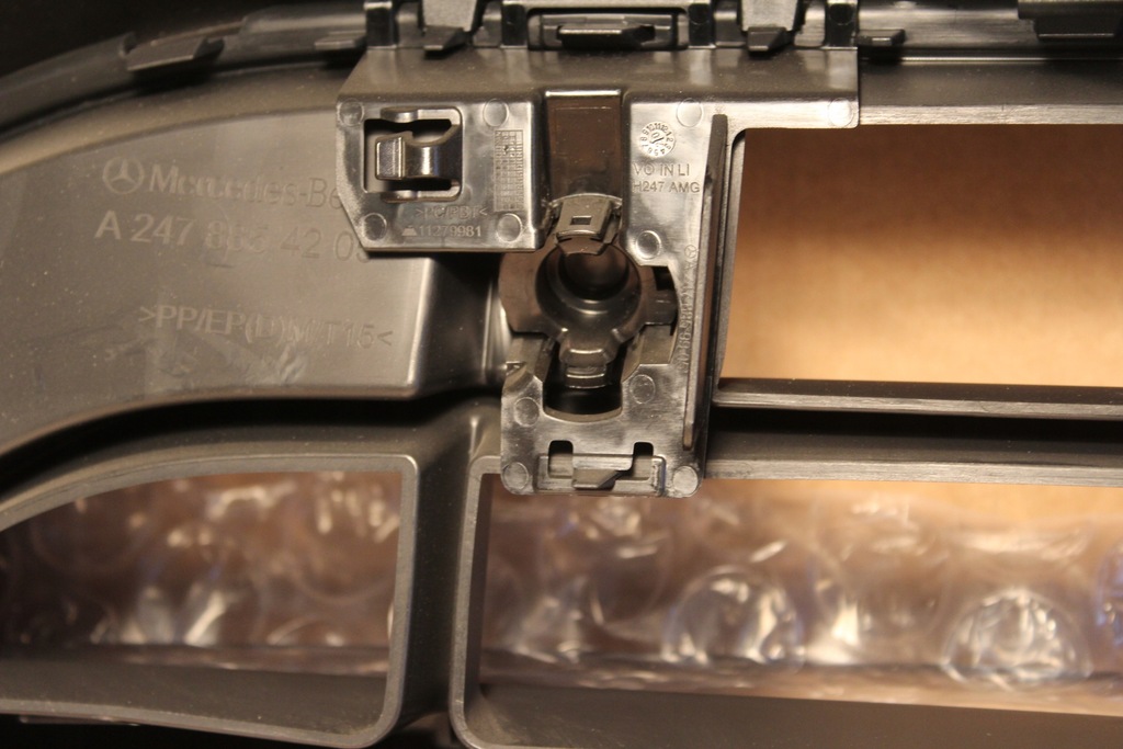 фото №8, Бампер перед 787 решітка радіатора diament mercedes gla h247 247 amg a2478804306