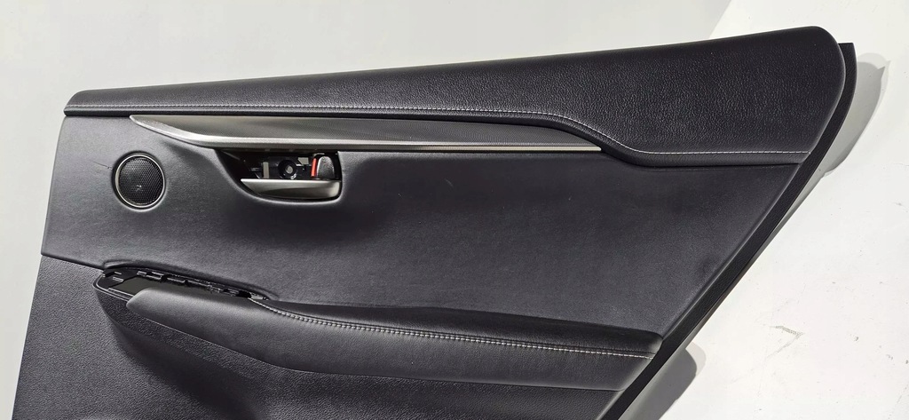 фото №2, Обивка дверь обшивка правый задняя lexus nx оригинал