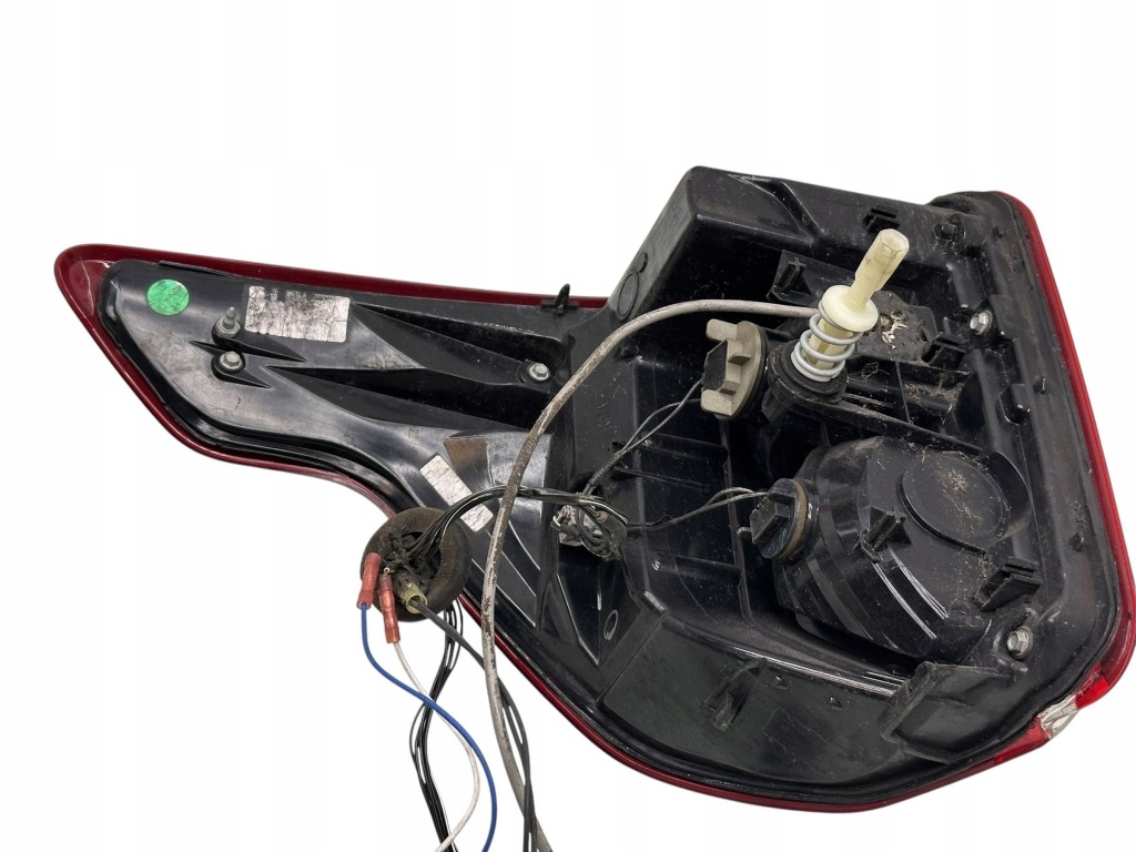 фото №9, Ford explorer vi 2020 права сторона лампа задня