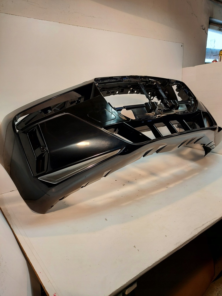 фото №13, Bmw g70 i7 m набор бампер карбон schwarz 416 eu