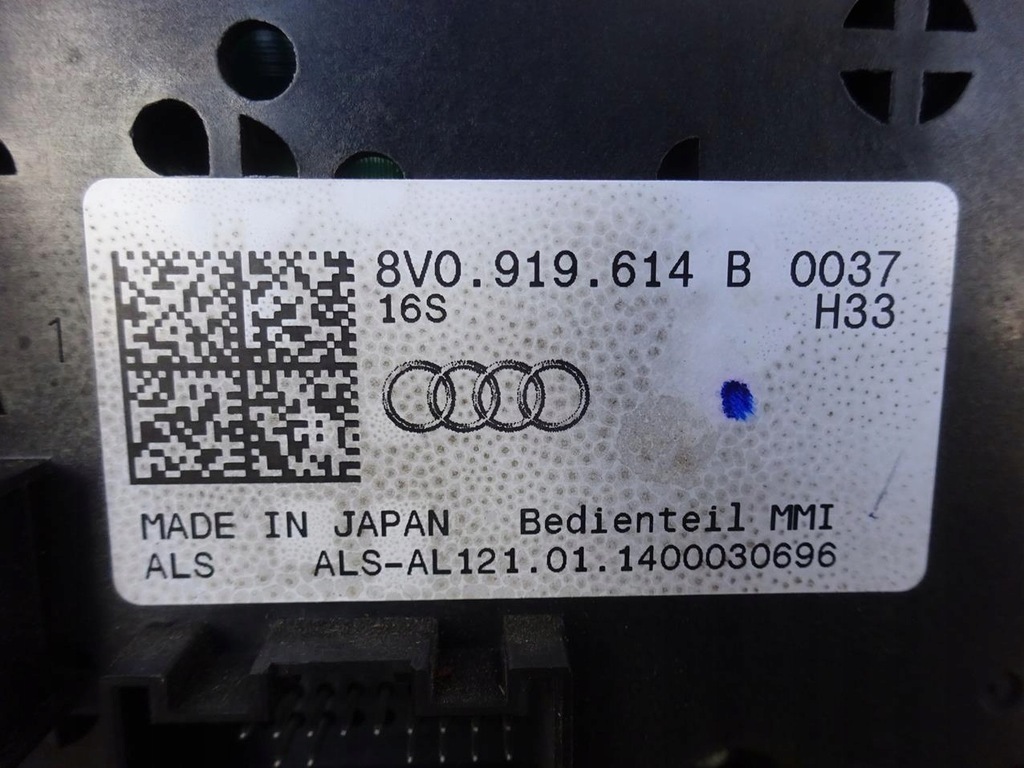 фото №9, Audi a3 8v 12-18 панель рамка консолі керування navi радіо mmi 8v0919614b