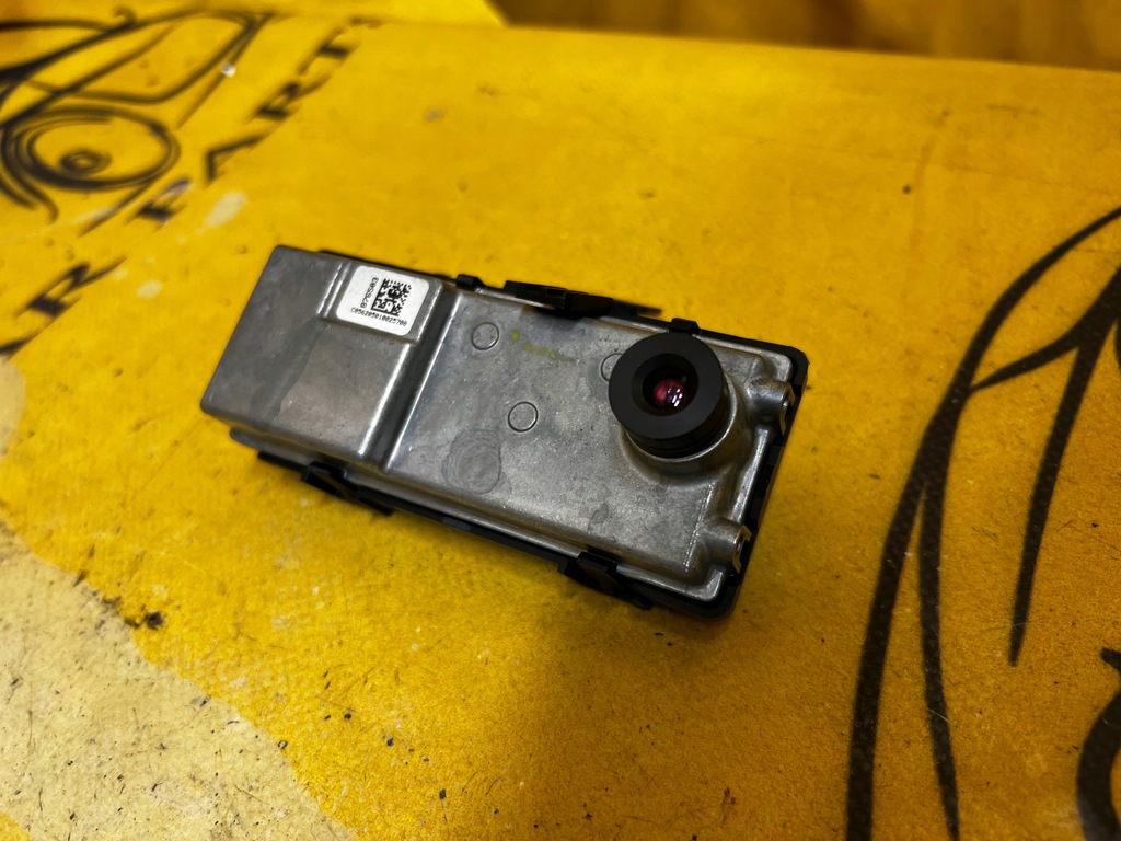 фото №1, Модуль камера асистент поперечина renault megane iv hb