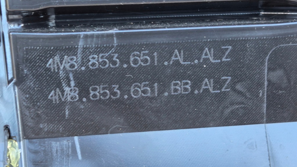 Решётка  радиатора решётка радиатора audi q8 4m8 полный чёрный оригинальный номер 4m8853651al am bb новая !! с Разборки