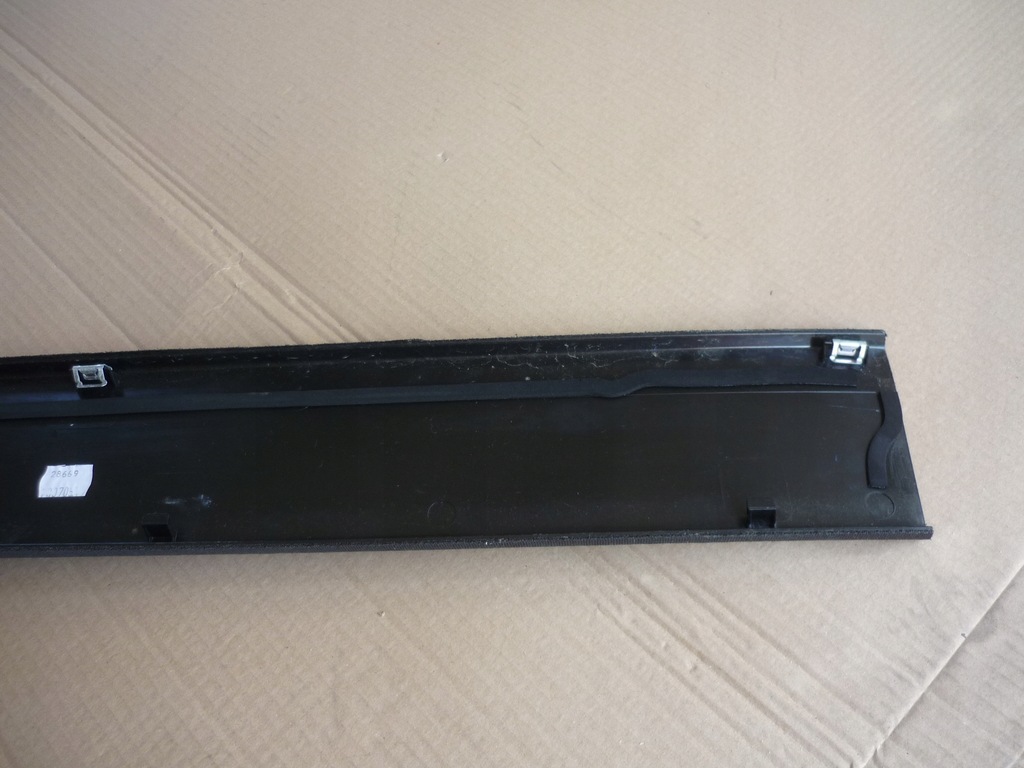 фото №8, Захист молдинг стельовий задня vw eos 1q0871277