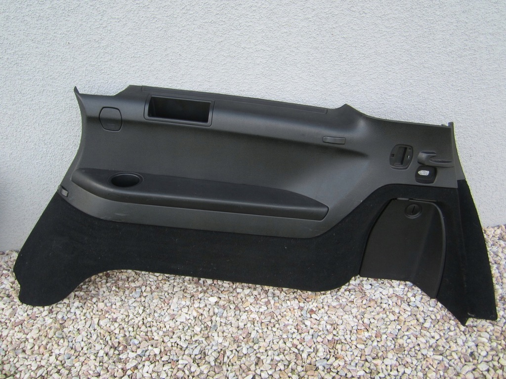 фото №1, Обшивка багажника правый mercedes w251 r-klasa long