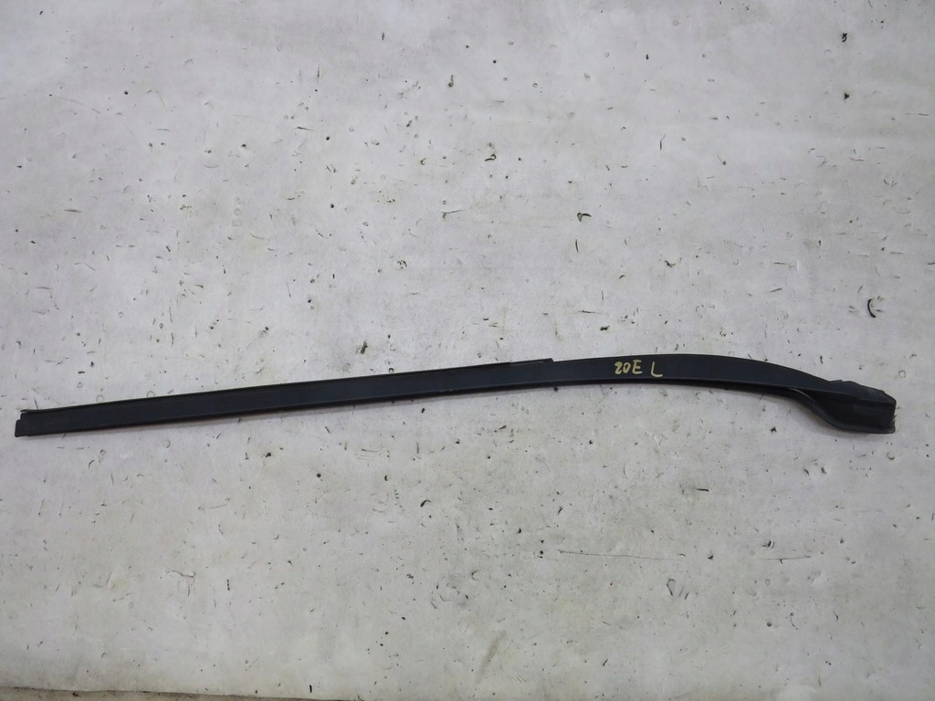 фото №1, Молдинг накладка стекло левая renault zoe