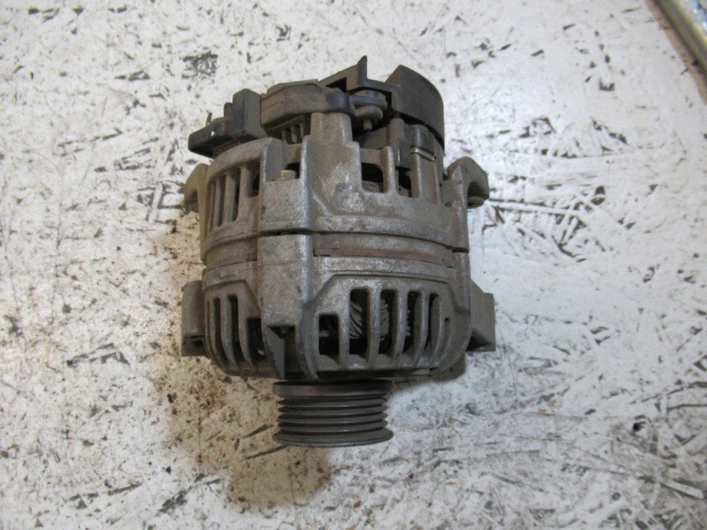 Купити Генератор opel astra g 1.2 b bosch 0124225001