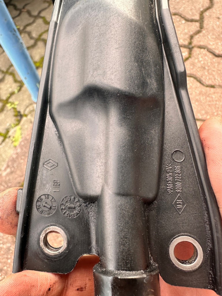 фото №8, Mercedes cla w117 gla w156 щуп щуп масла 1,5 cdi оригинал