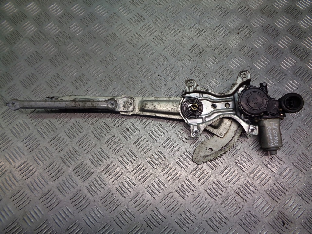 фото №1, Механізм скло правий задня avensis verso 8571044050