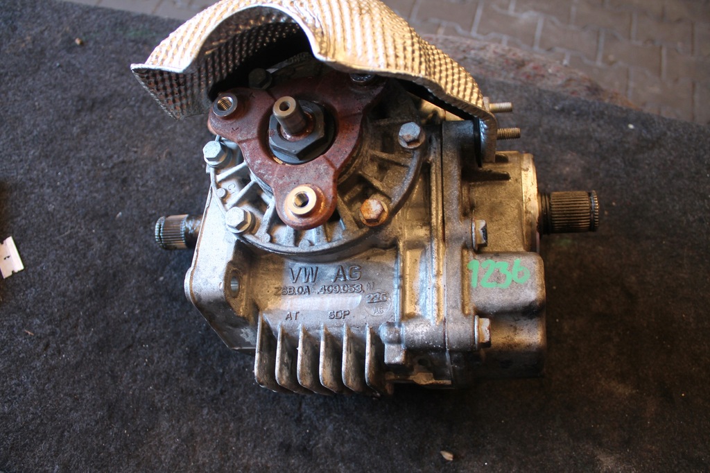 фото №1, 1236. редуктор vw zsb0a409053aj