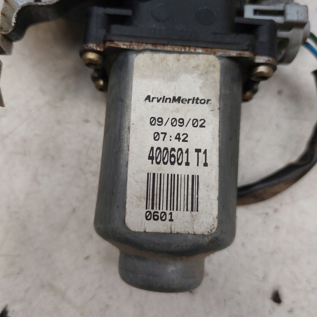 фото №12, Nissan primera p12 подъемник стекло левый задняя