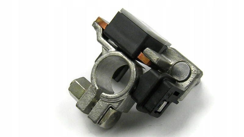 фото №1, Клемма аккумулятор отрицательная renault trafic ii captur clio iv минусовая оригинальный номер