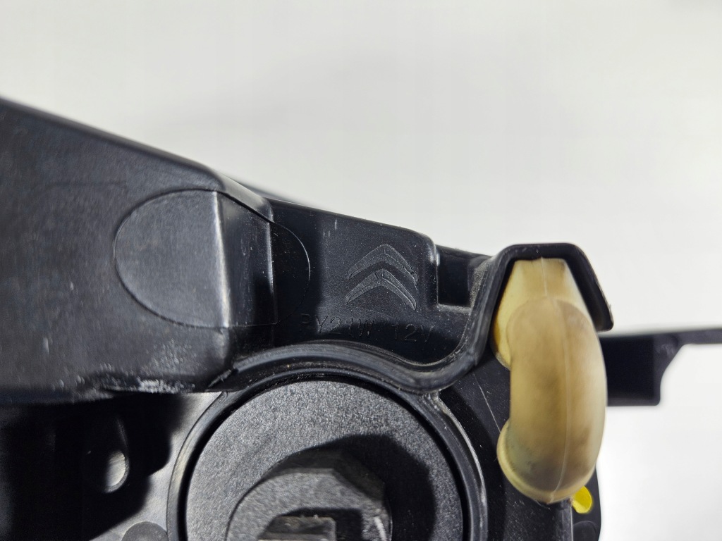 Противотуманная фара левый перед передний citroen c3 3 2016- led drl европа Цена