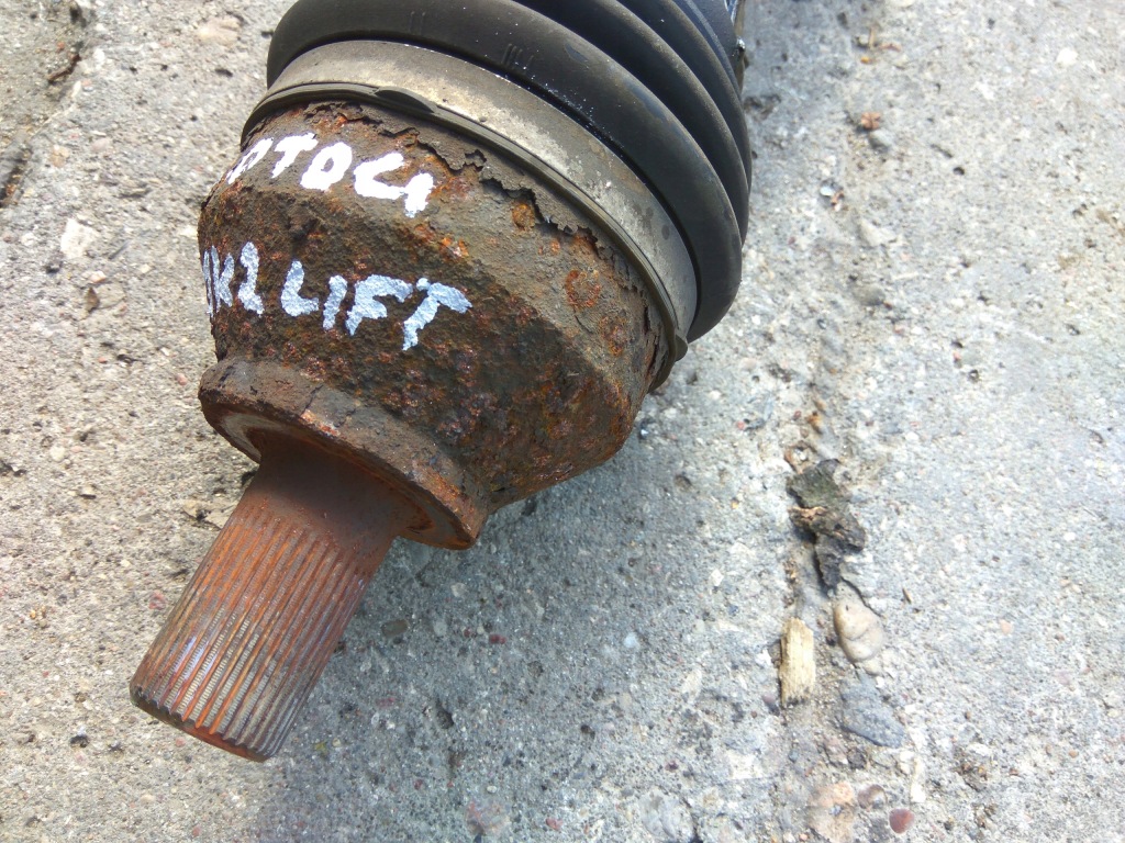 Ford focus mk2 2.0 tdci привідний вал права powershift aut Ціна