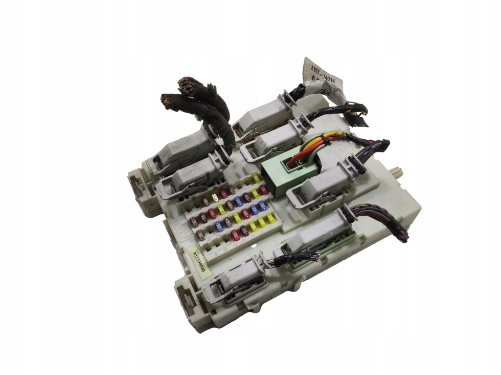 фото №1, Модуль коробка запобіжників bsi ford c-max mk2 ii av6n-14a073-fe 2010-2014