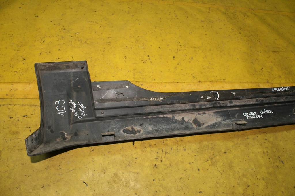 фото №10, Молдинг поріг правий bok бічна перед pacifica