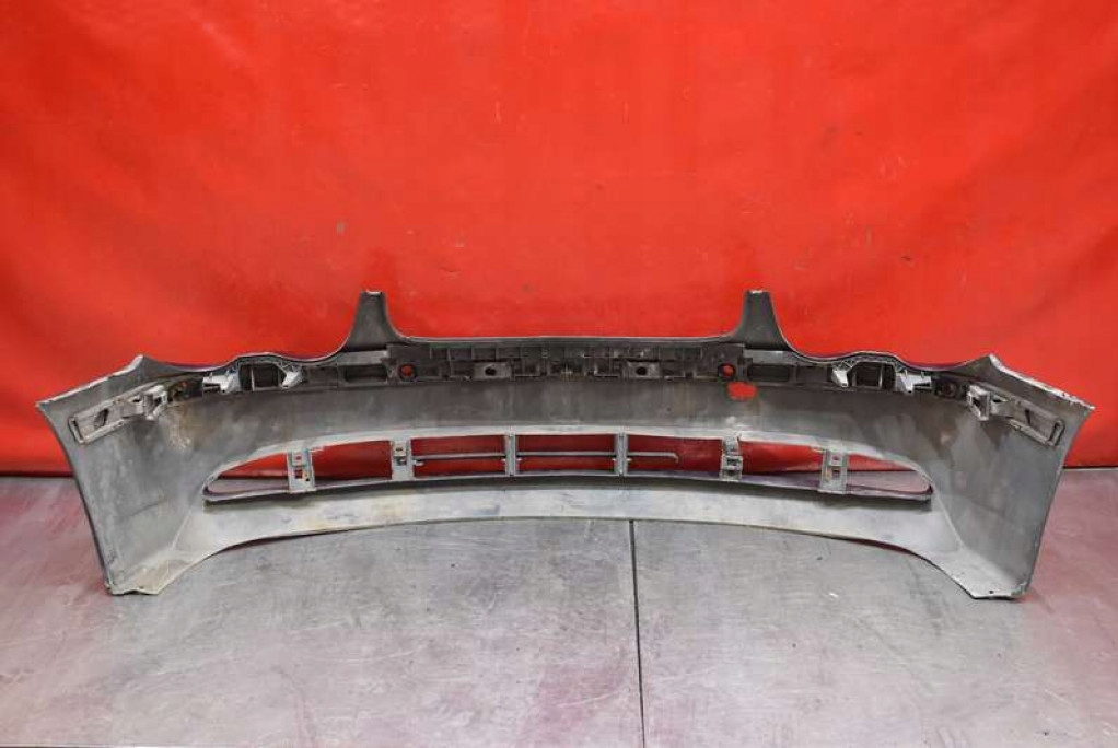 Бампер перед передній szaroniebieski pdc bmw e65 01-05 в Україні