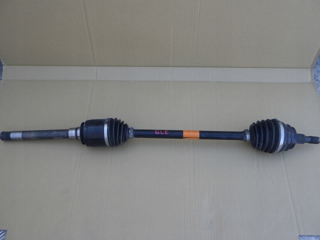 фото №1, Mercedes w166 gle ml gl 350cdi приводной вал правая перед