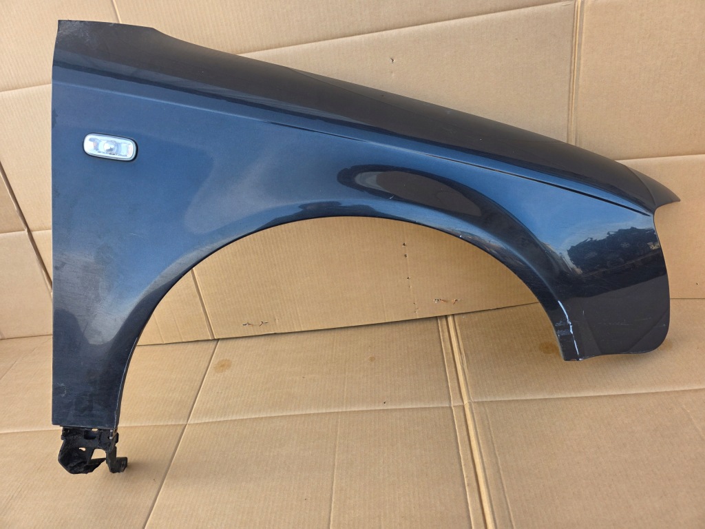 фото №1, Крила правий перед lz7l audi a4 b7