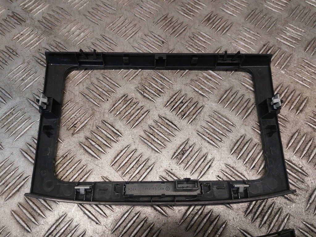 фото №3, Захист рамка радіо + обдув volkswagen passat b6 3c0863100 3c0858069m