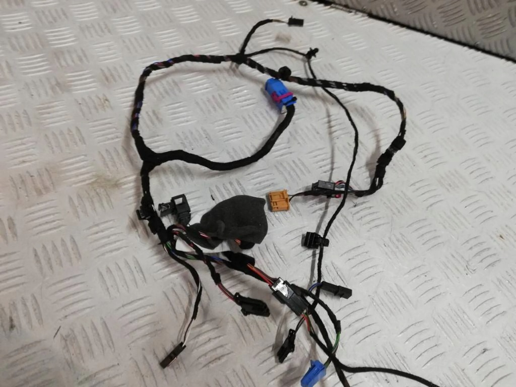 фото №6, Молдинг dekor дверь правый перед vw arteon lift