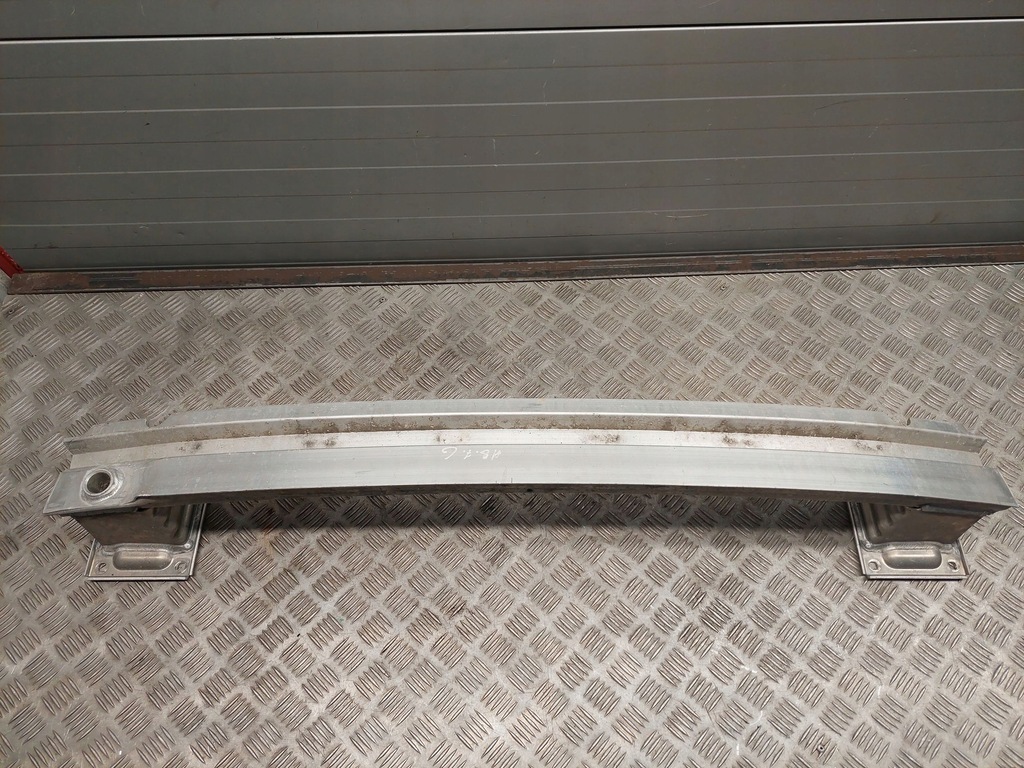 фото №6, Audi a8 s8 d4 4h 2015 с задний поперечина бампера заднего