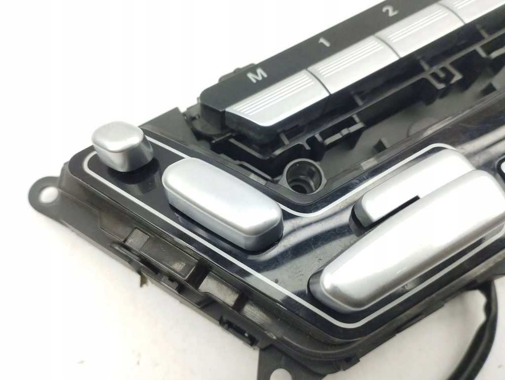 фото №9, Mercedes-benz s w221 2007 перед сторона левая кнопки управление сиденье