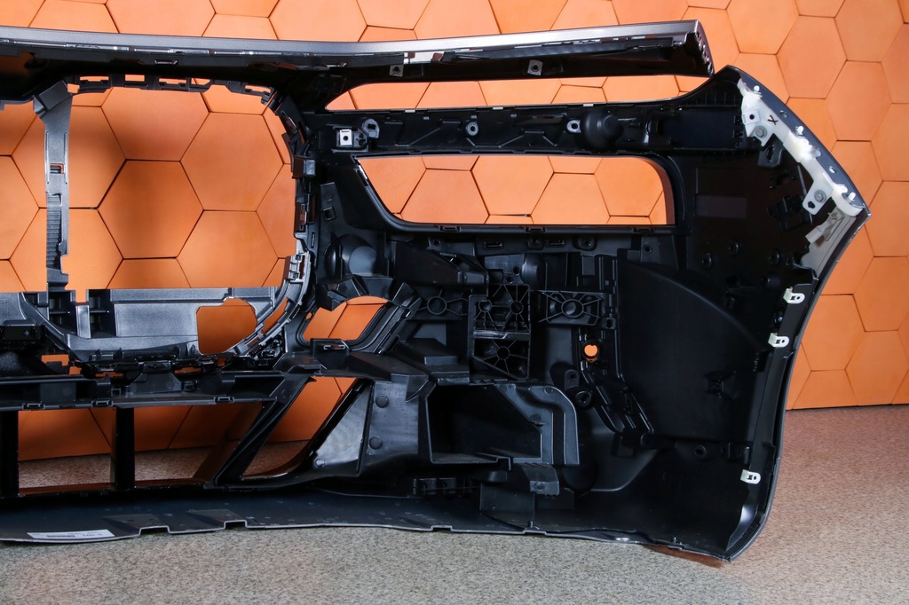 фото №9, Bmw 7 g70 i7 m-pakiet бампер перед usa цвет c4a